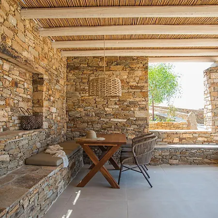 Alma Sunset Apartment