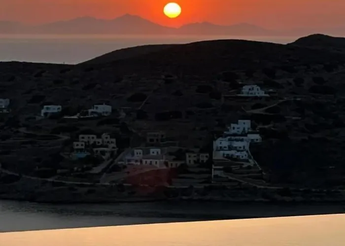 Alma Sunset Apartment